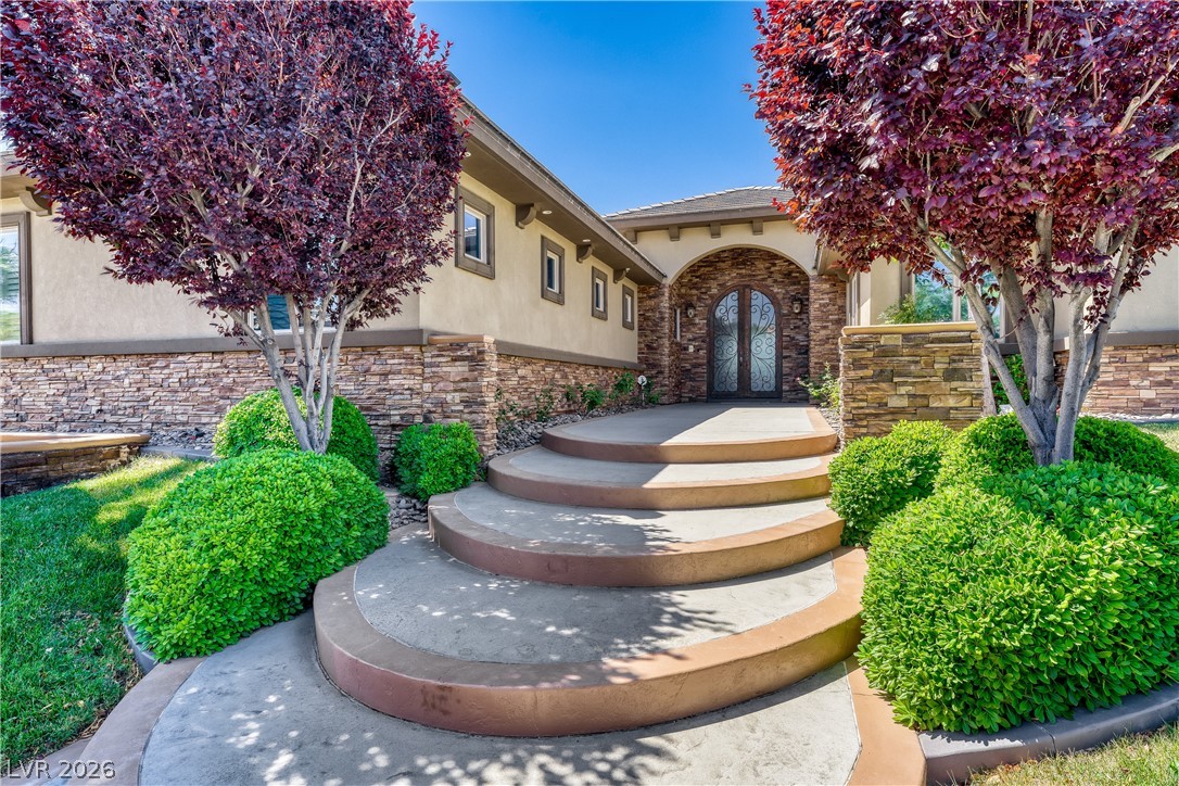 8035 Palm Cove Court