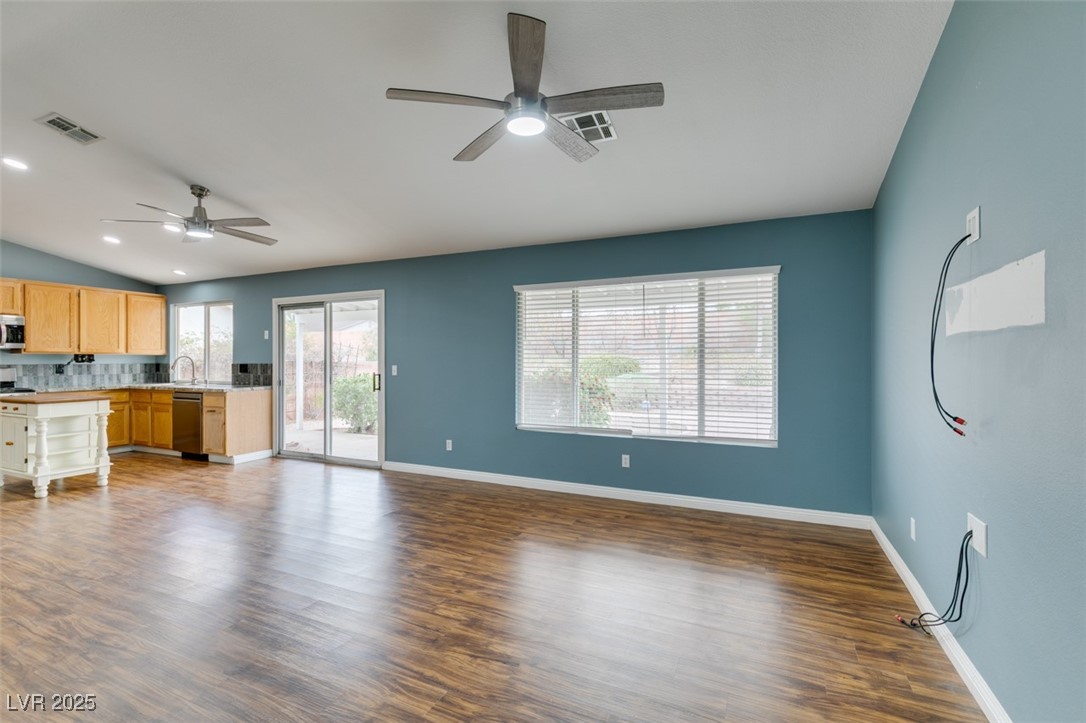 709 Heritage Point Drive, Henderson, Nevada image 6