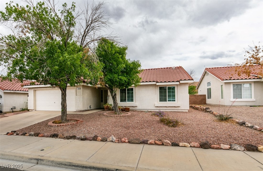709 Heritage Point Drive, Henderson, Nevada image 3