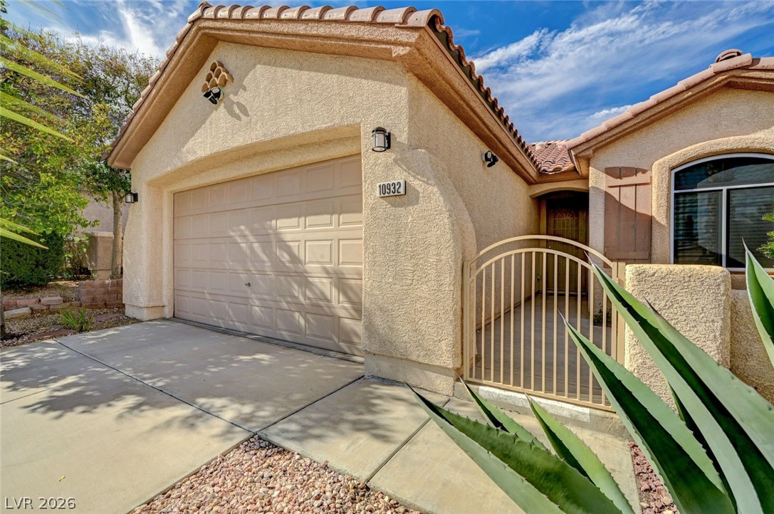 10932 Snow Cloud Court