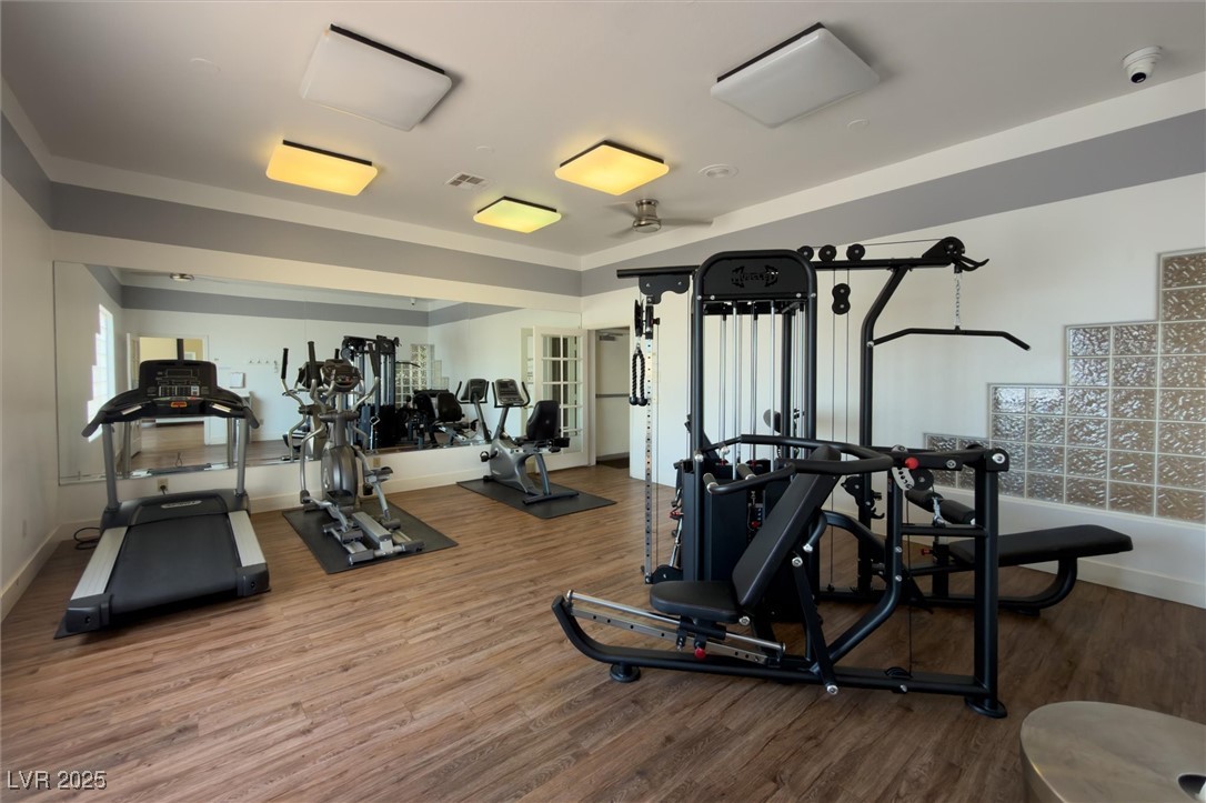 Las Vegas, Nevada 89108, United States, 2 Bedrooms Bedrooms, ,2 BathroomsBathrooms,Residential,Active,220616