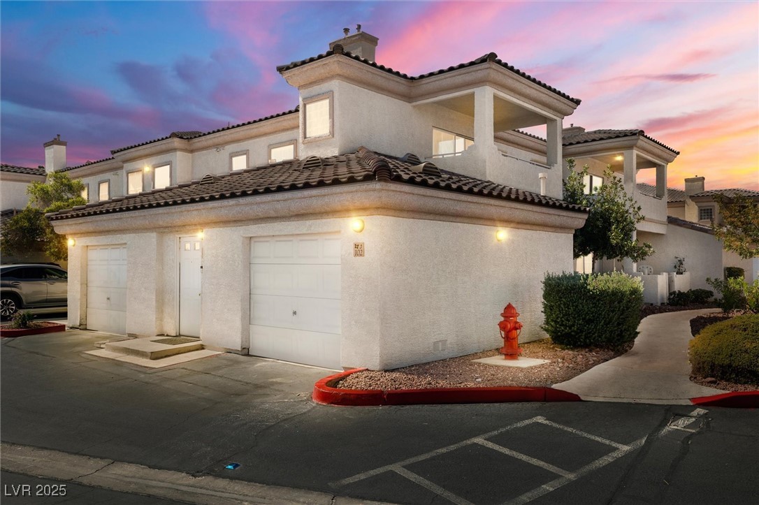 Las Vegas, Nevada 89108, United States, 2 Bedrooms Bedrooms, ,2 BathroomsBathrooms,Residential,Active,220616