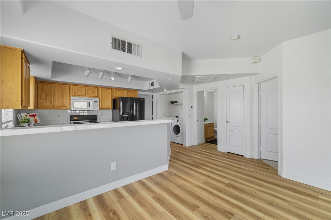 3601 Spanish Butterfly Street 202