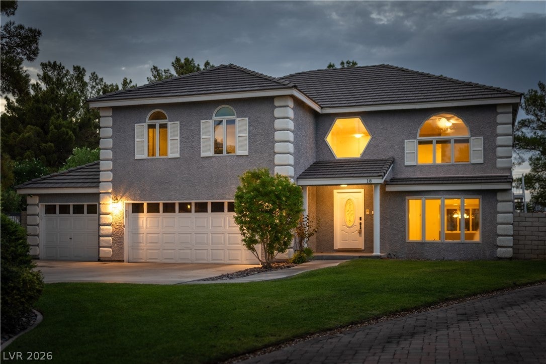 18 Hummingbird Circle
