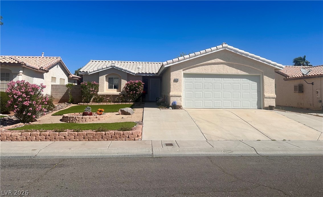 3320 Redwood Ridge Way