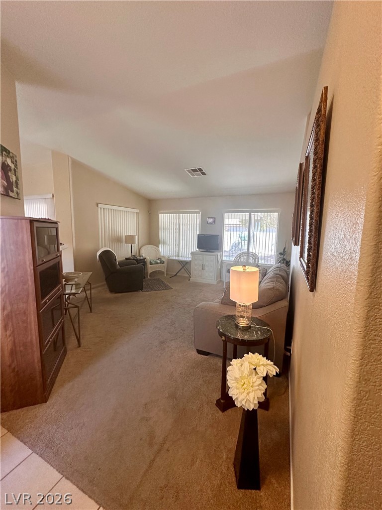 3320 Redwood Ridge Way