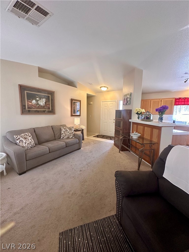 3320 Redwood Ridge Way