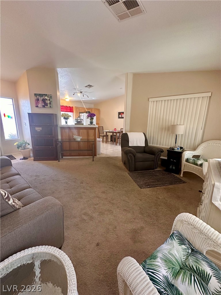 3320 Redwood Ridge Way