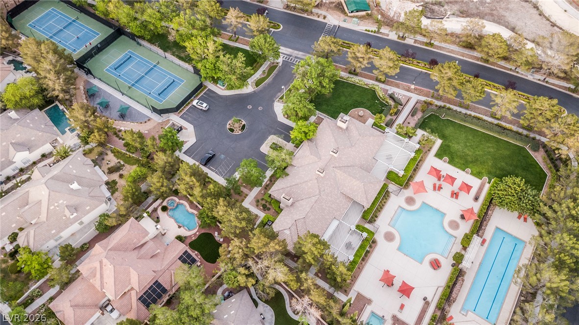 1000 Meadowleah Street