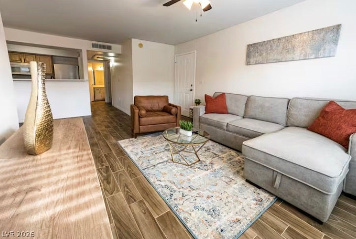 555 E Silverado Ranch Boulevard 1063