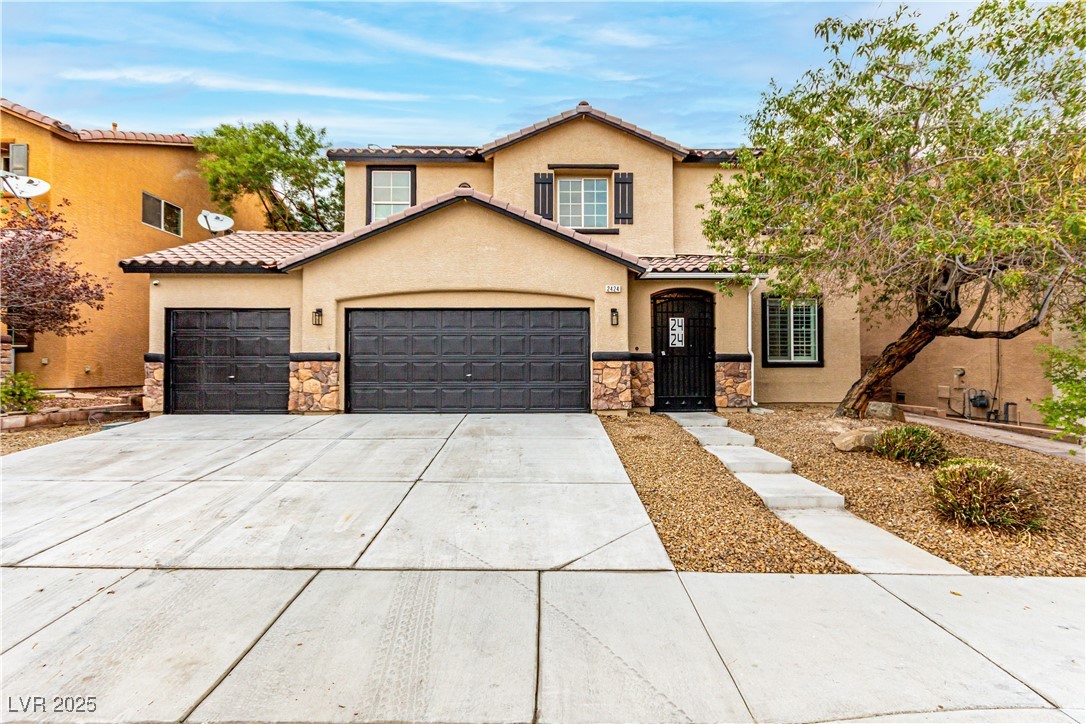 2424 Manchester Bay Avenue