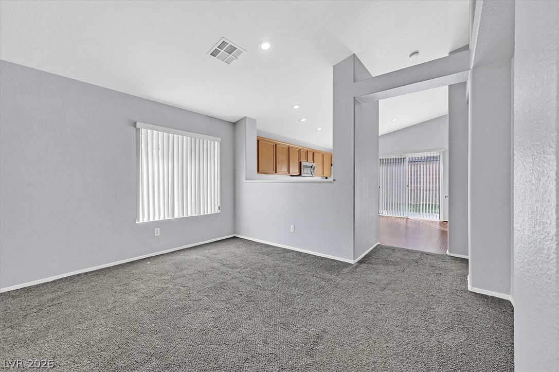 3229 Little Stream Street