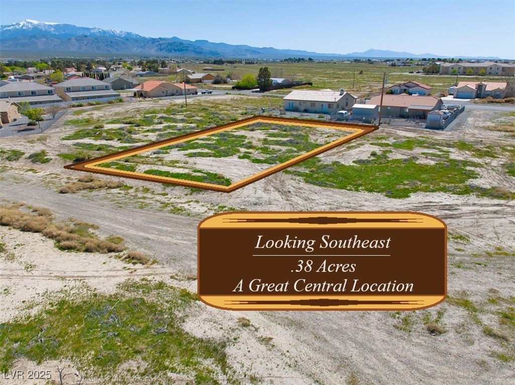 1381 S Saddle Court