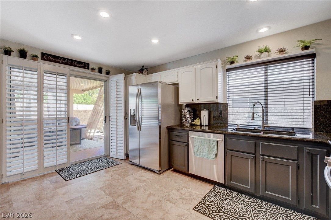 1221 Alderton Lane