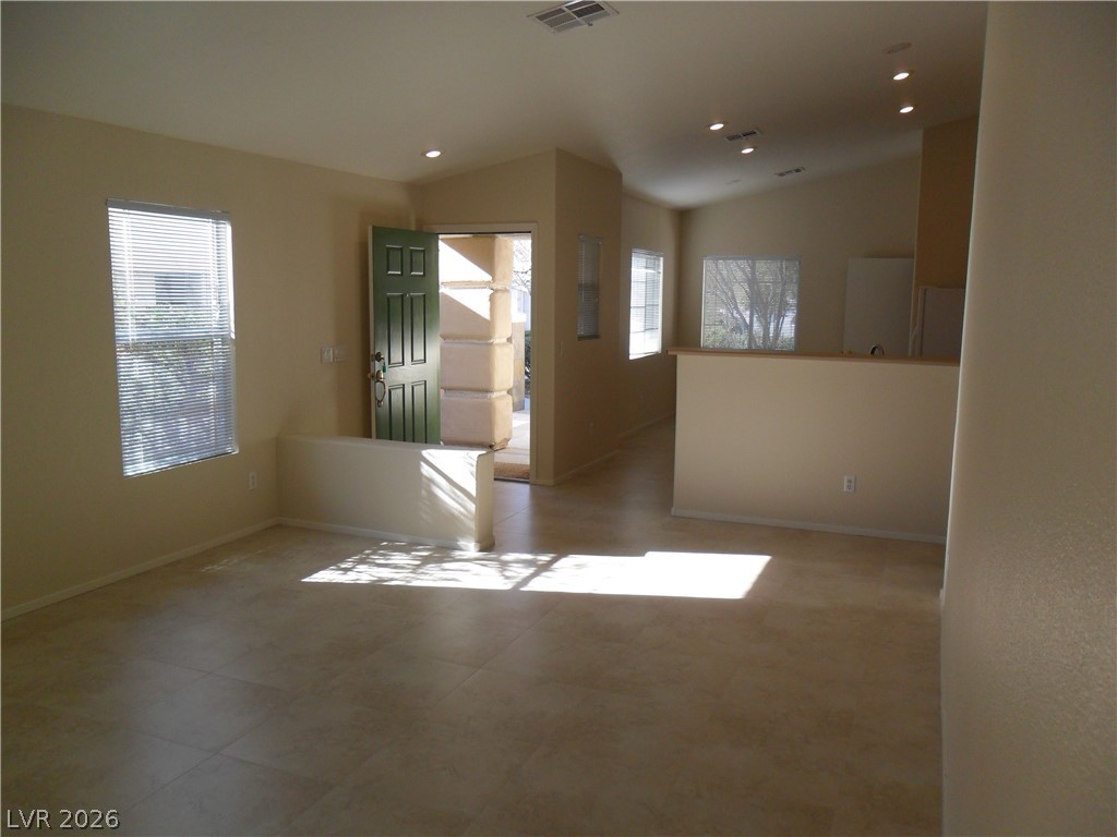 3220 Little Stream Street