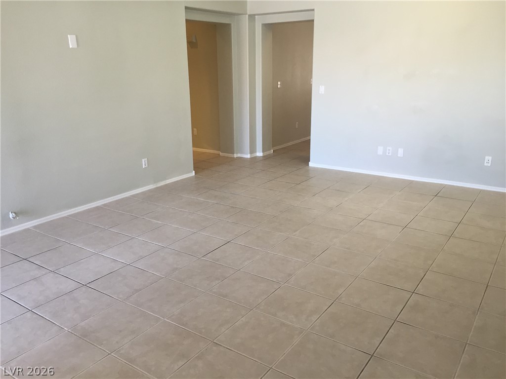 4371 MESA HILL Drive 4371