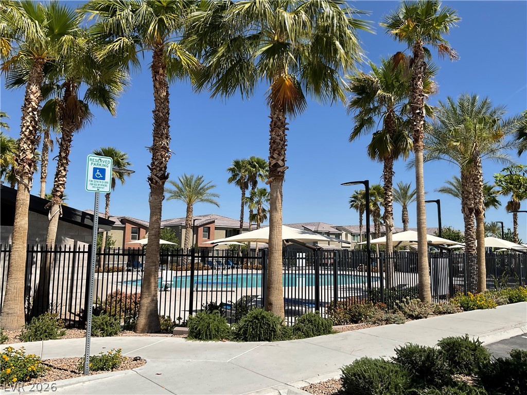 2709 Yellow Blaze Way 1