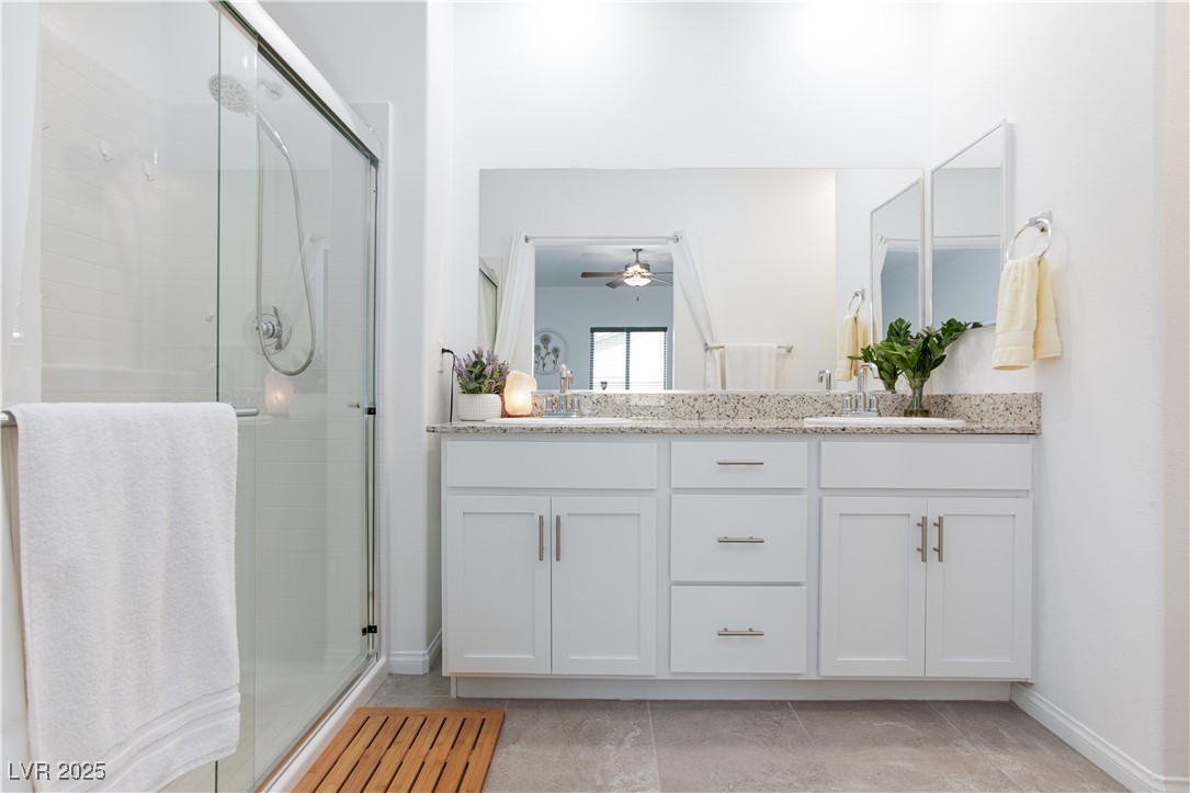 Henderson, Nevada 89044, United States, 3 Bedrooms Bedrooms, ,2 BathroomsBathrooms,Residential,Active,214700