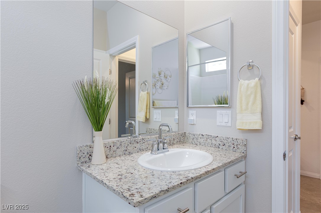 Henderson, Nevada 89044, United States, 3 Bedrooms Bedrooms, ,2 BathroomsBathrooms,Residential,Active,214700