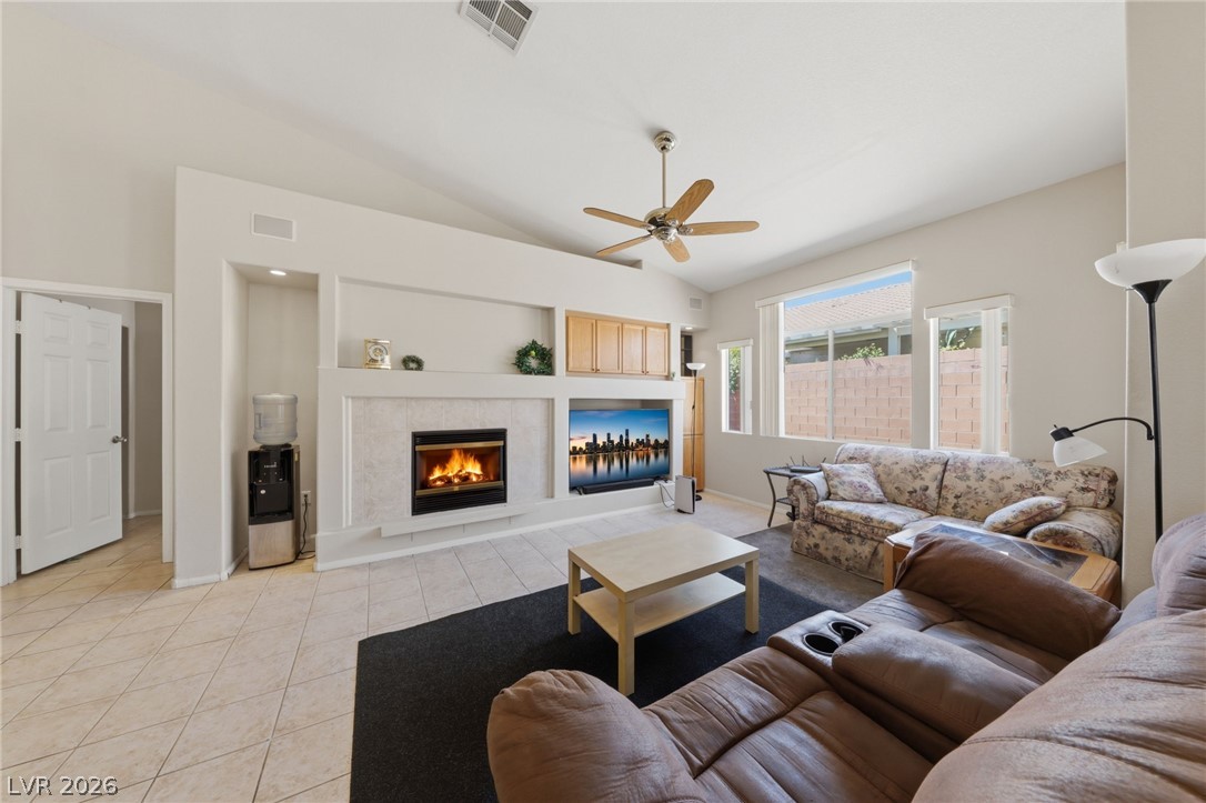 9642 Midnight Sun Avenue