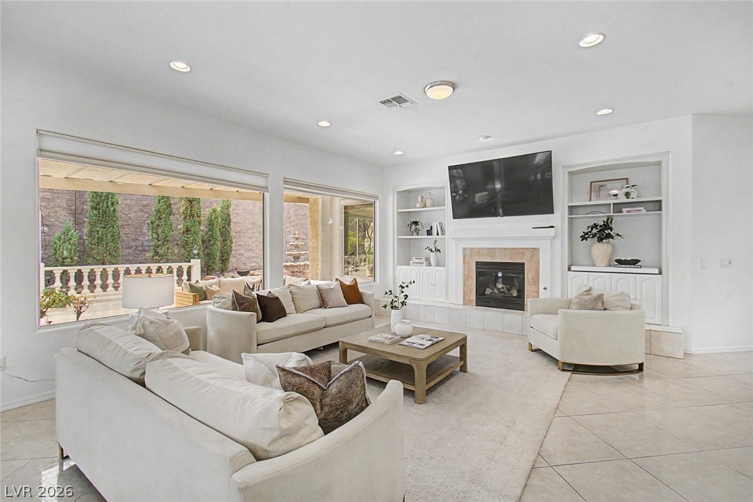 1616 Bontemps Court
