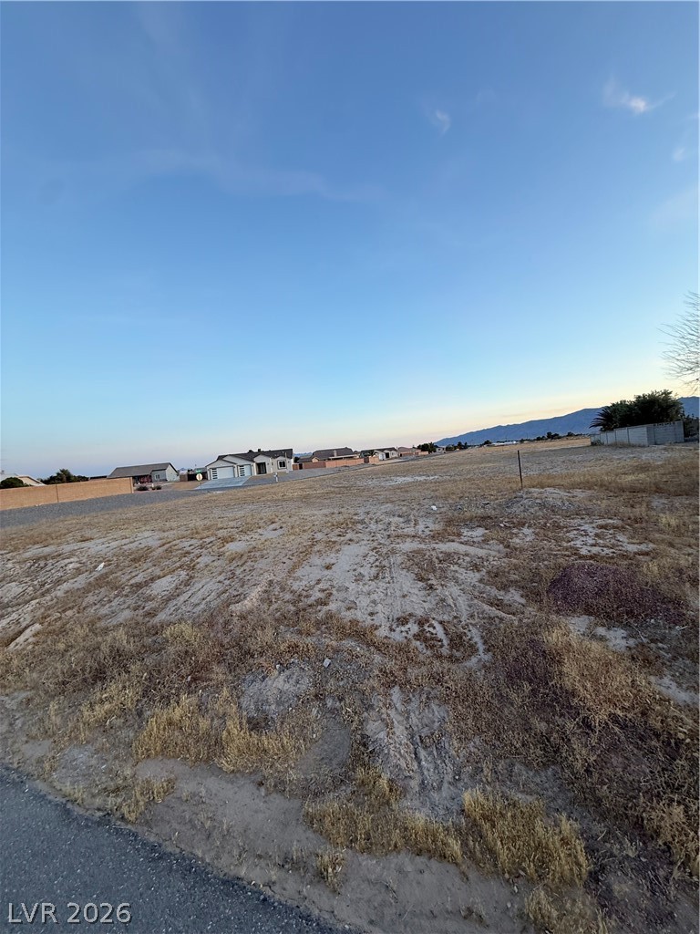 4661 E Sandpiper Court