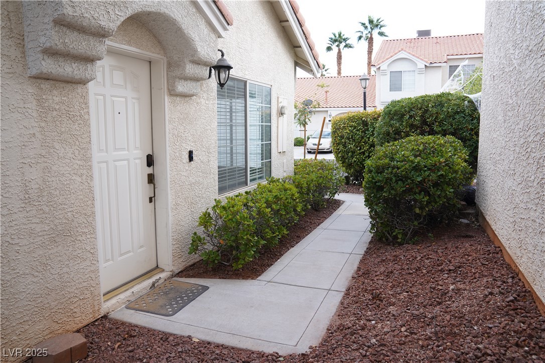 5958 Greenery View Lane