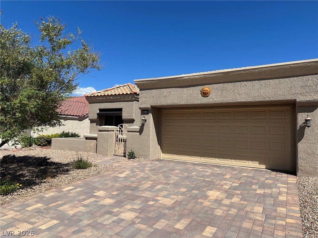 2428 Desert Butte Drive