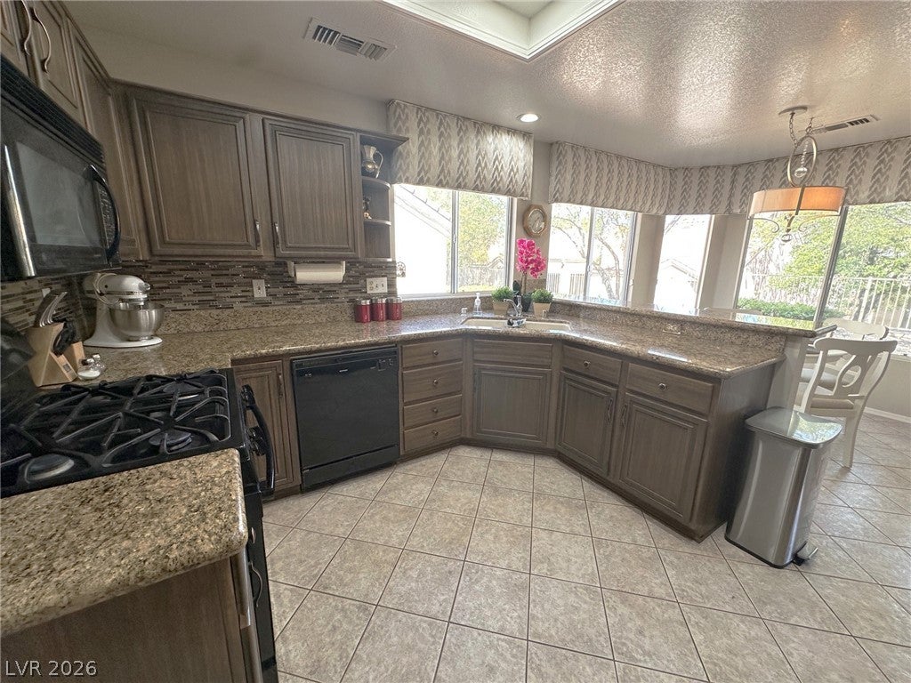 2428 Desert Butte Drive