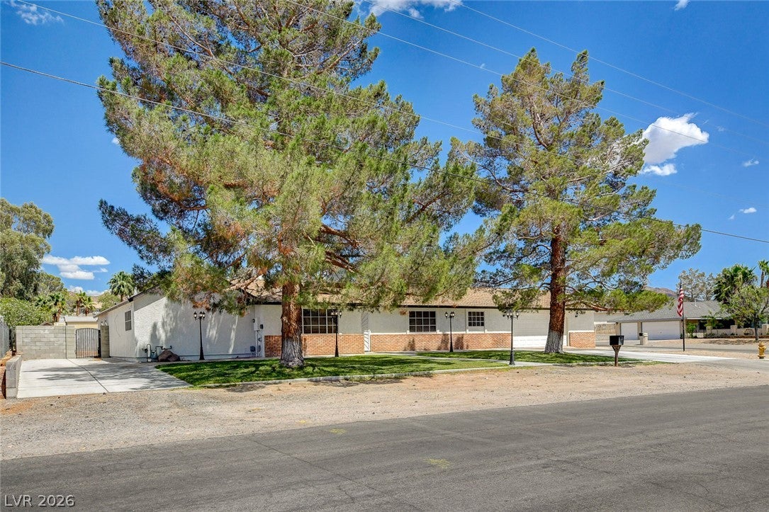1810 Pinto Road