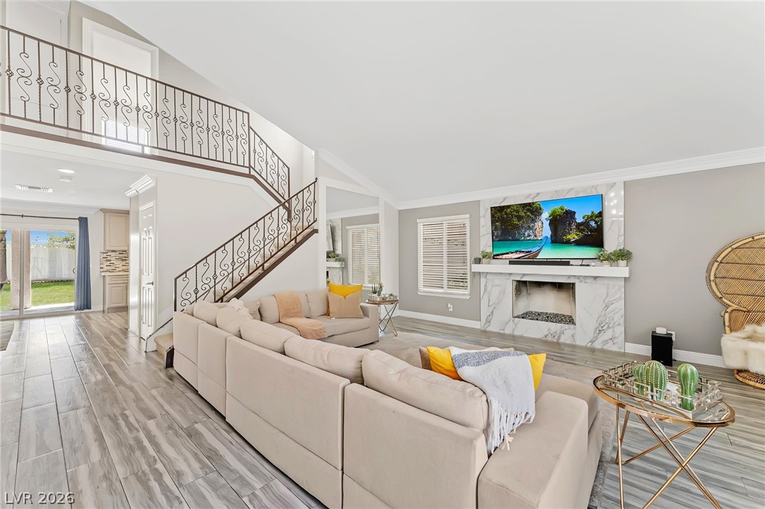 6441 Hummingbird Lane