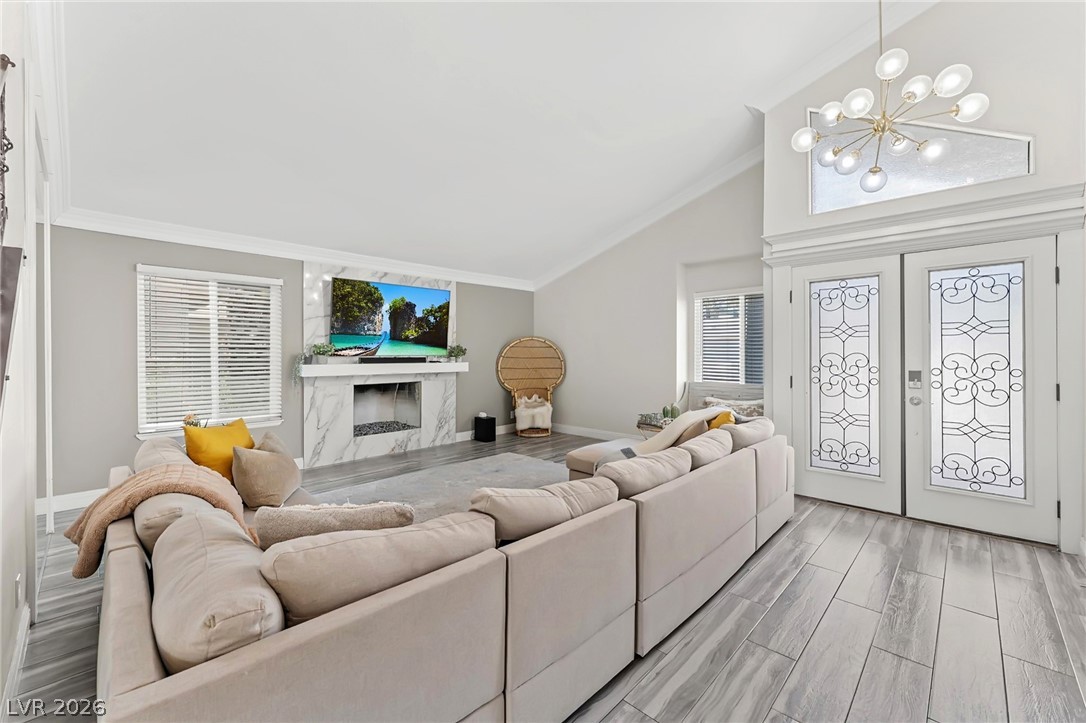 6441 Hummingbird Lane