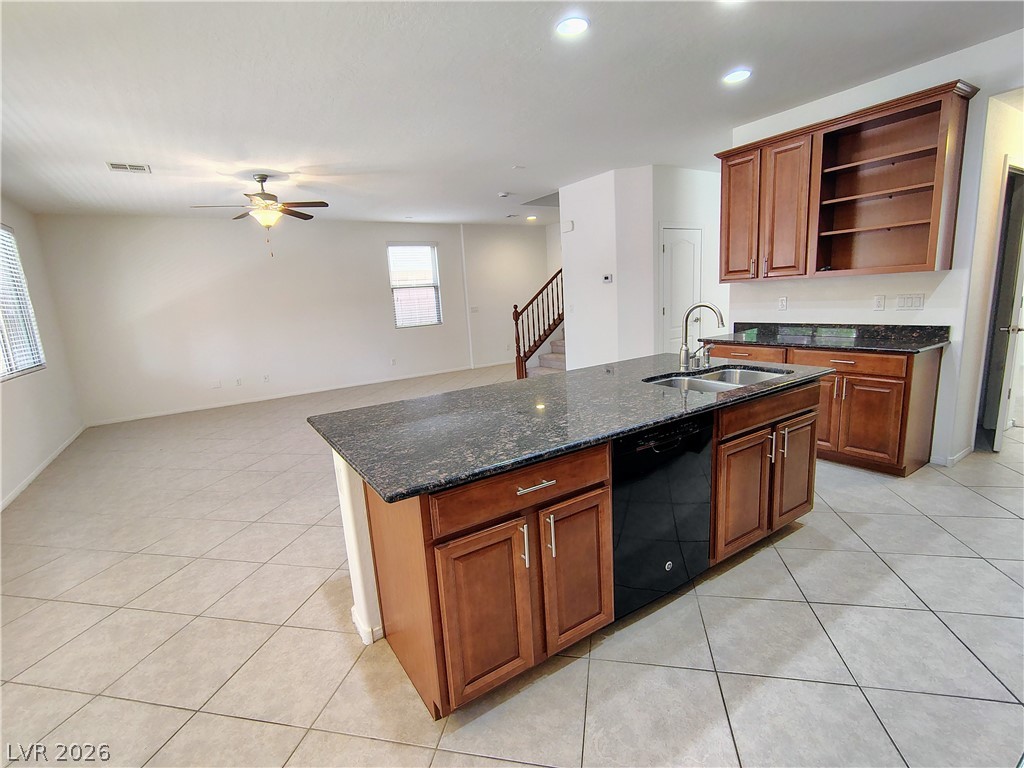10095 Lady Apple Drive