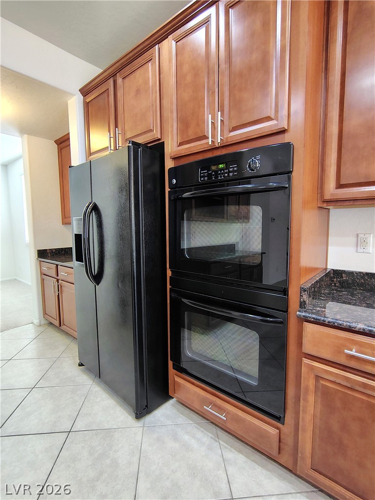 10095 Lady Apple Drive