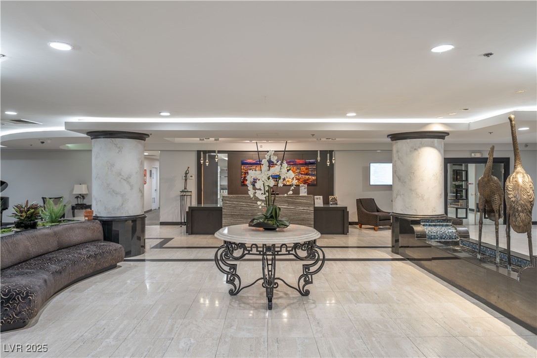 3111 Bel Air Drive 18F