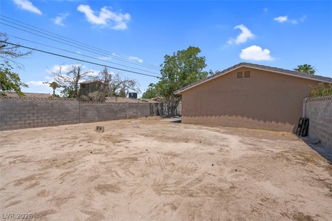 Tiny photo for 3560 Regents Circle, Las Vegas, NV 89121 (MLS # 2793201)