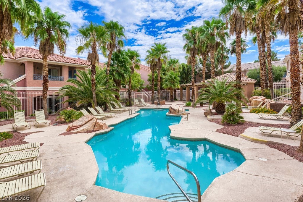 401 Amber Pine Street 103