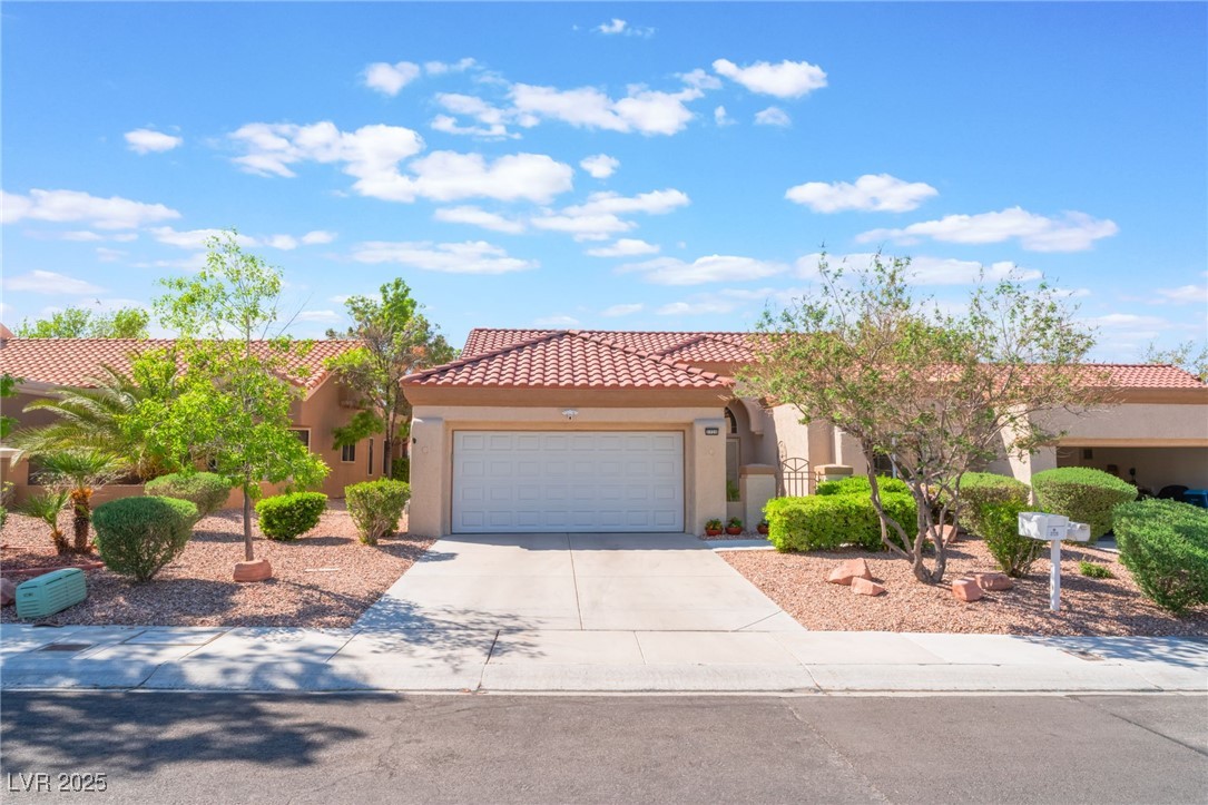 2725 Showcase Drive, Las Vegas, Nevada image 1