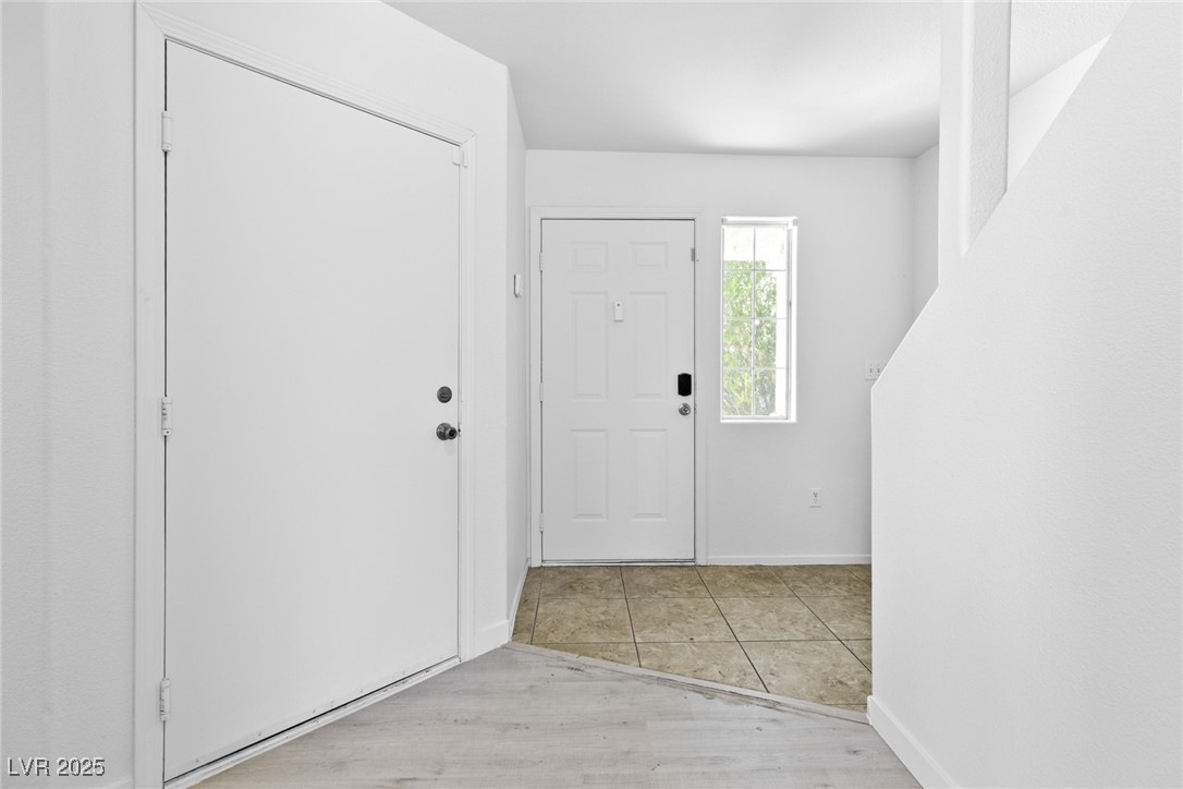 3335 Sutters Fort Street