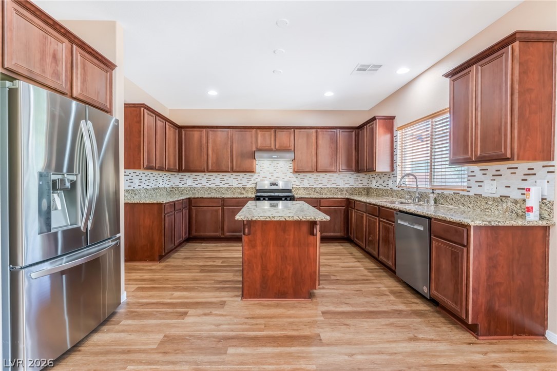 3516 Pelican Brief Lane