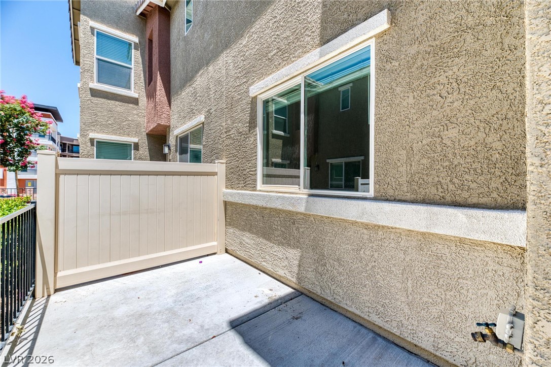 12105 Scarlet Ember Road 2