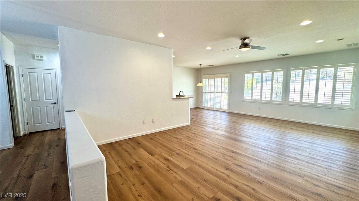 Properties 4 2535 Jada Drive