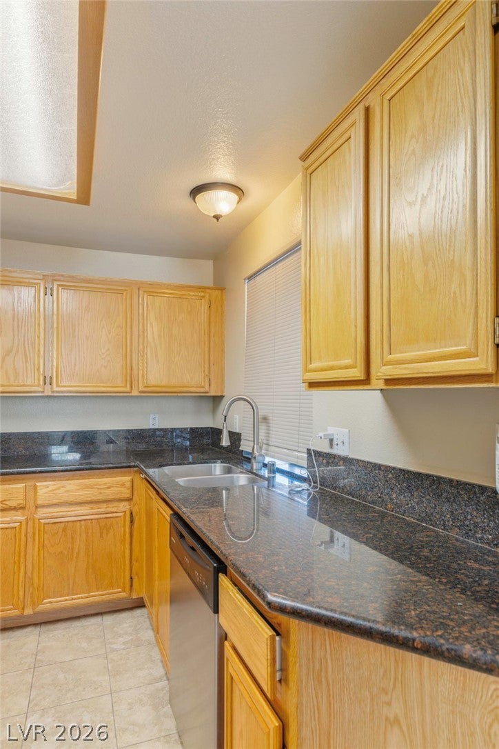 3125 N Buffalo Drive 2153