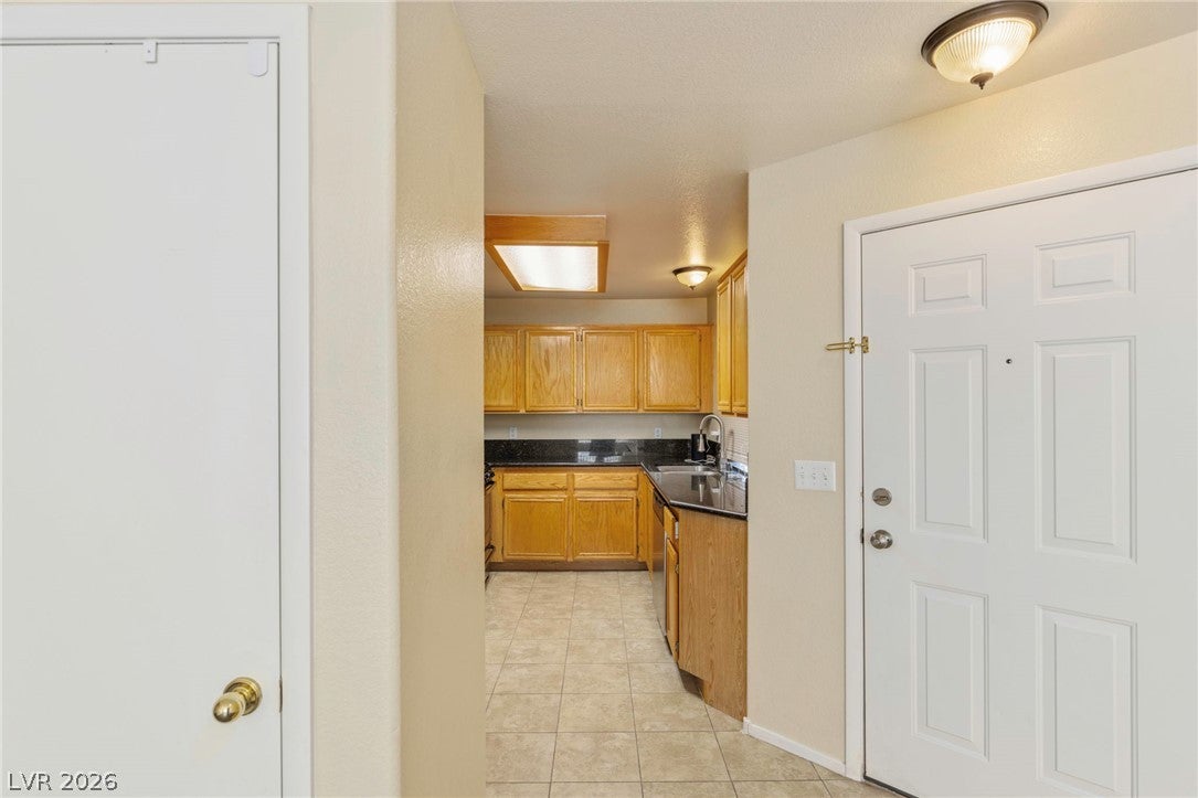 3125 N Buffalo Drive 2153