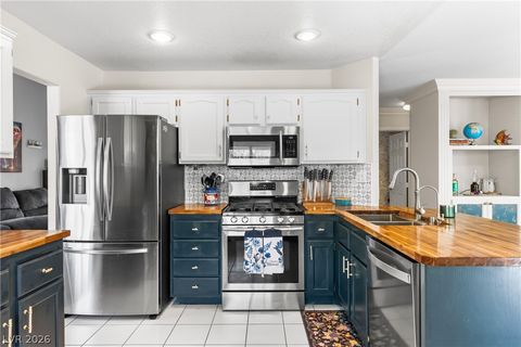 Tiny photo for 2444 Avenida Flores, Henderson, NV 89074 (MLS # 2795856)