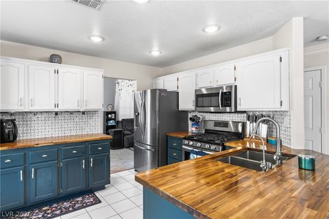 Tiny photo for 2444 Avenida Flores, Henderson, NV 89074 (MLS # 2795856)