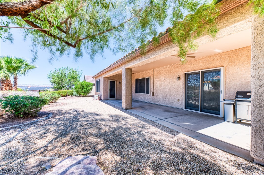 Henderson, Nevada 89052, United States, 2 Bedrooms Bedrooms, ,2 BathroomsBathrooms,Residential,Active,130053