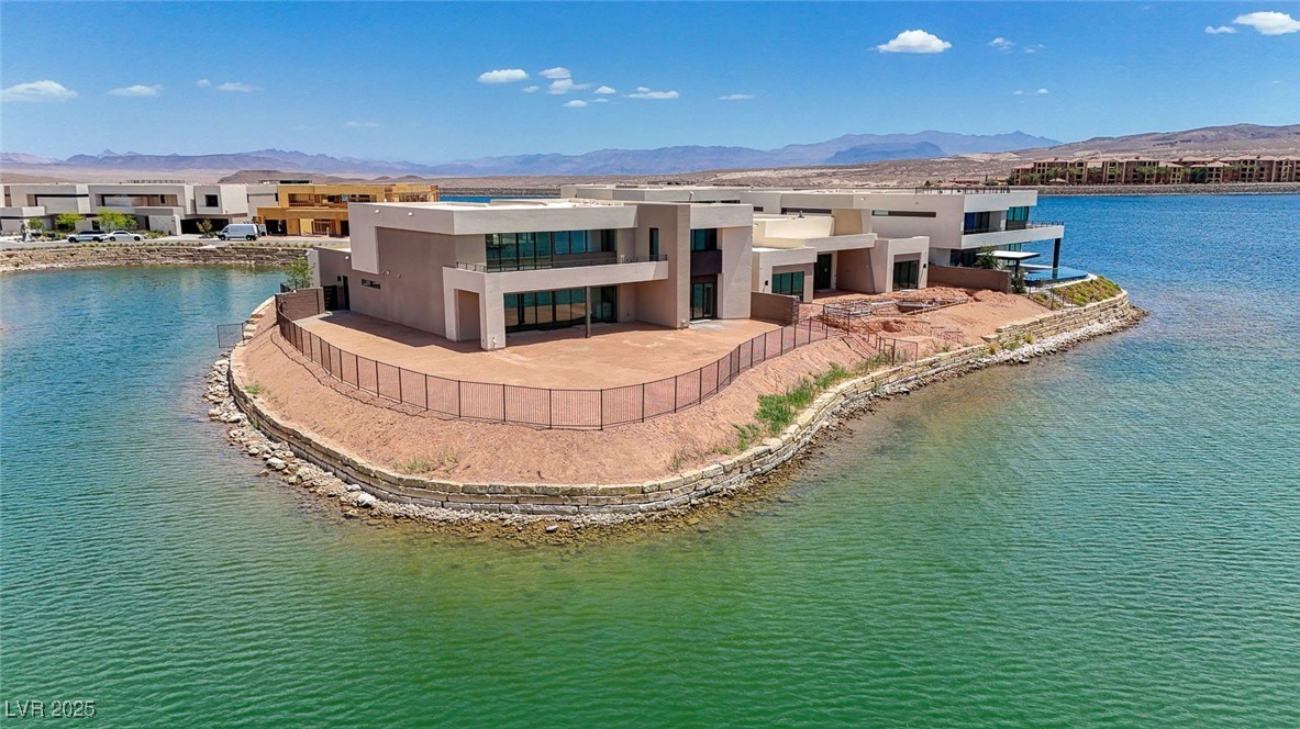 1600 Pleasant Bay Court