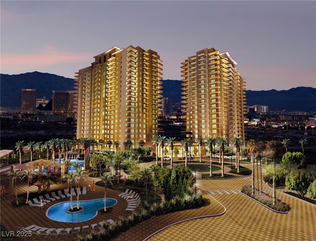 8255 Las Vegas Boulevard 702