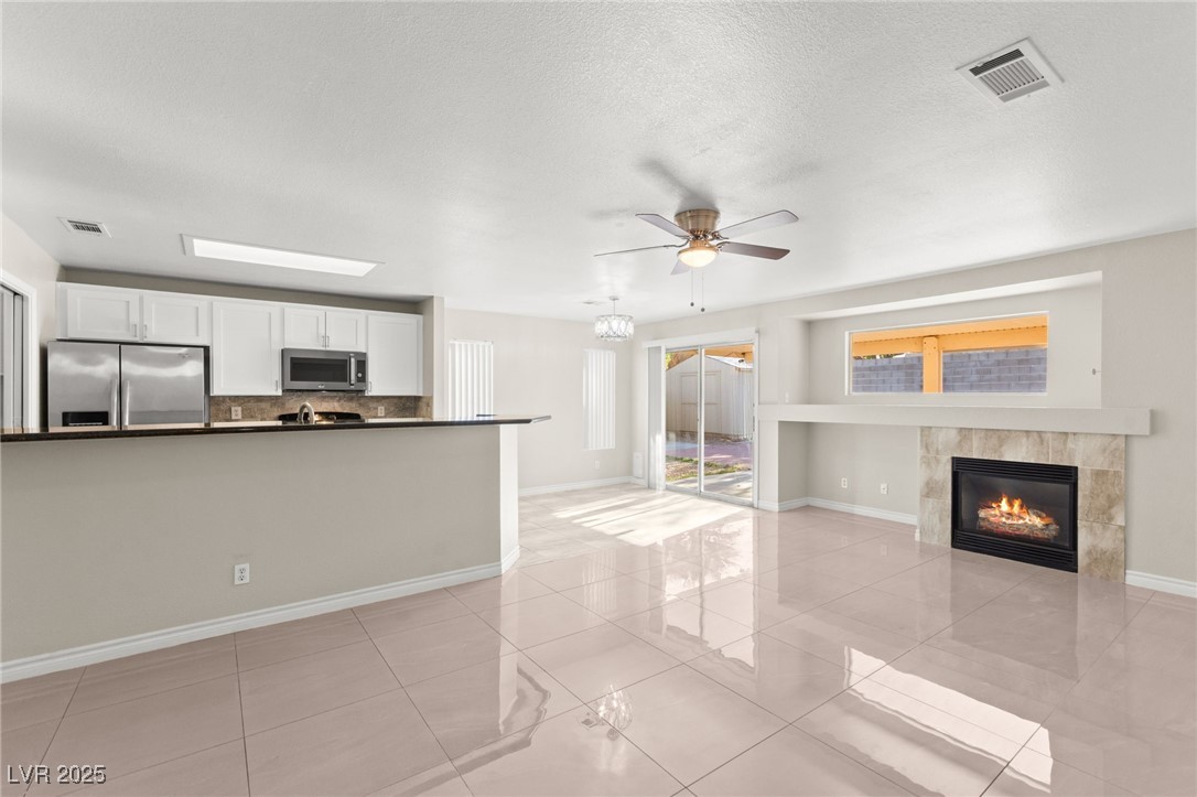 2315 Opponents Ridge Street, North Las Vegas, Nevada image 5